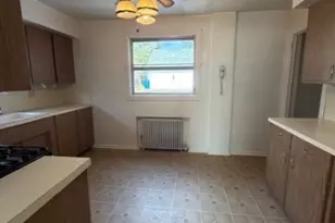 136 Roosevelt Ave, Clifton, NJ 07011 - Photo 5