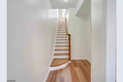 50 Hillyer St, Orange, NJ 07050 - Photo 5