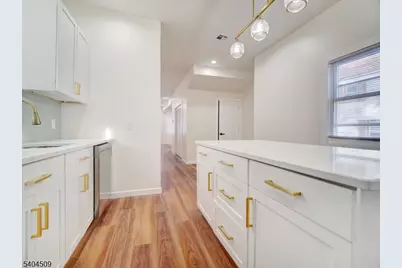 50 Hillyer St, Orange, NJ 07050 - Photo 3