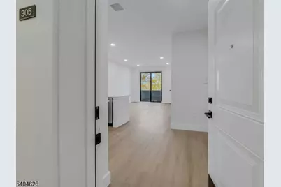 255 Ridge Rd #18, Lyndhurst Township, NJ 07071 - Photo 5