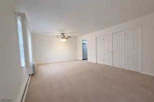 55 Knox Terrace, Wayne, NJ 07470 - Photo 3