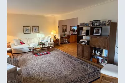 2 Michael Ct, Pequannock Township, NJ 07444 - Photo 9