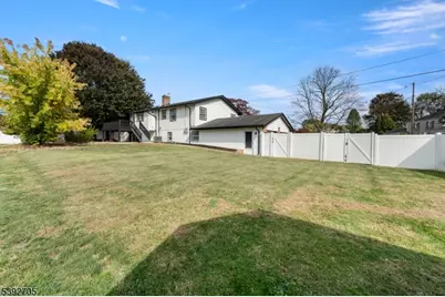 418 Liggett Blvd, Pohatcong Township, NJ 08865 - Photo 7