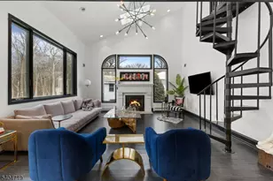 73 Big Piece Rd, Fairfield, NJ 07004 - Photo 3