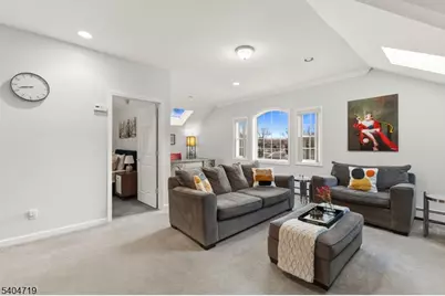 73 Big Piece Rd, Fairfield, NJ 07004 - Photo 29