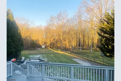 73 Big Piece Rd, Fairfield, NJ 07004 - Photo 37