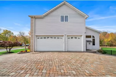 73 Big Piece Rd, Fairfield, NJ 07004 - Photo 43