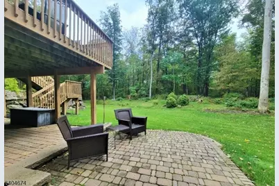 11 Walnut Trl, Andover Township, NJ 07860 - Photo 5