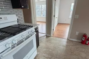 110-Pt112 Redwood Ave, Paterson, NJ 07522 - Photo 9