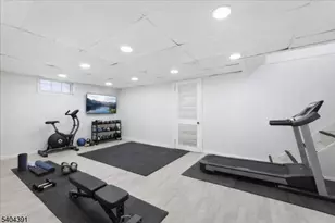 35-37 Montclair Ave, Clifton, NJ 07011 - Photo 11