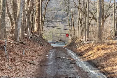 2046 Macopin Rd, West Milford, NJ 07480 - Photo 5