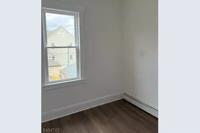 58 Rosalie Ave, Clifton, NJ 07011 - Photo 3