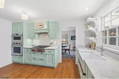 15 Poe Ave, Bloomfield, NJ 07003 - Photo 11