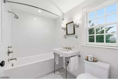 15 Poe Ave, Bloomfield, NJ 07003 - Photo 23