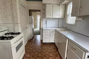 10 Johnson Rd, West Orange Township, NJ 07052 - Photo 7