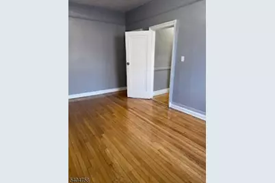 1116 Anna St #1C, Elizabeth, NJ 07201 - Photo 7