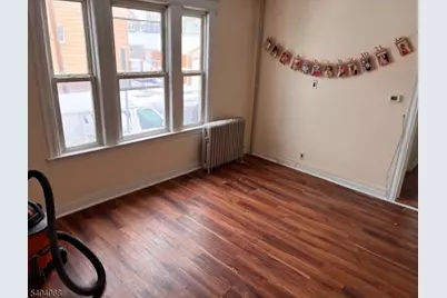 45 Finlay Pl, Newark, NJ 07106 - Photo 5