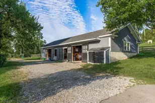 450 Old Chester Rd, Chester, NJ 07930 - Photo 21