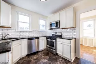 11 Lewis St, Bloomfield, NJ 07003 - Photo 5