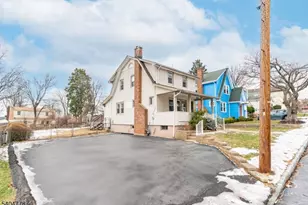 41 Robertson Rd, West Orange Township, NJ 07052 - Photo 3