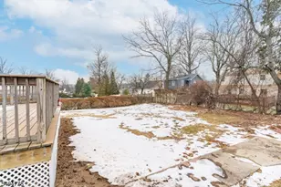 41 Robertson Rd, West Orange Township, NJ 07052 - Photo 5