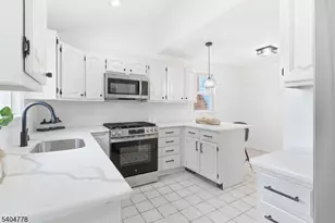 41 Robertson Rd, West Orange Township, NJ 07052 - Photo 21