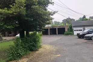 120 S Oraton Pkwy, East Orange, NJ 07018 - Photo 3