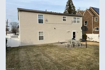 415 Wheatsheaf Rd, Roselle, NJ 07203 - Photo 29