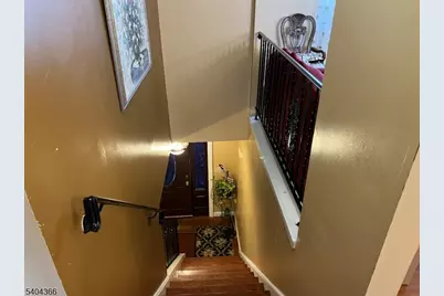 415 Wheatsheaf Rd, Roselle, NJ 07203 - Photo 11