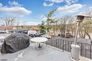 153 Stirling Rd, Watchung, NJ 07069 - Photo 7