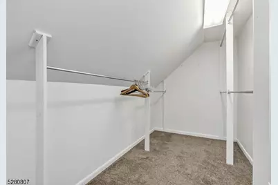 153 Stirling Rd, Watchung, NJ 07069 - Photo 9