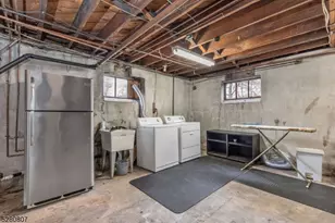 153 Stirling Rd, Watchung, NJ 07069 - Photo 13