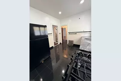 200 N 15th St #1, Bloomfield, NJ 07003 - Photo 3