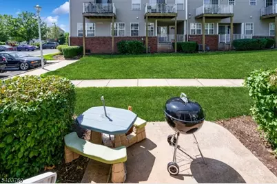 2201 Timber Ridge Ct, Sayreville Boro, NJ 08859 - Photo 11