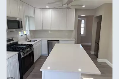 428 Highland Ave, South Plainfield, NJ 07080 - Photo 3