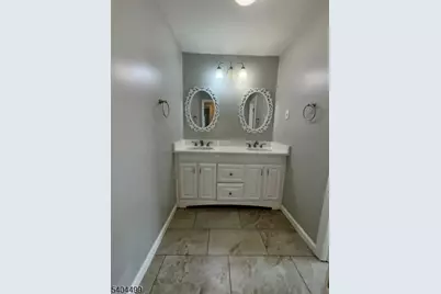 1108 Frank St, Roselle, NJ 07203 - Photo 15