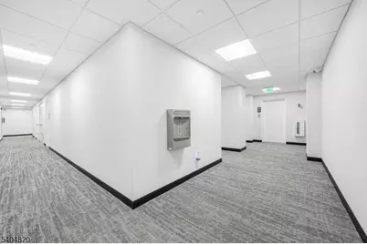 1 Lethbridge Plz, Mahwah, NJ 07430 - Photo 13