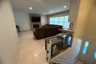 9 Holly Rd, Woodbridge Township, NJ 08830 - Photo 17