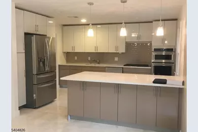 9 Holly Rd, Woodbridge Township, NJ 08830 - Photo 23