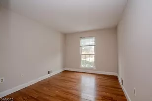 22 Amberly Ct, Franklin Township, NJ 08823 - Photo 15