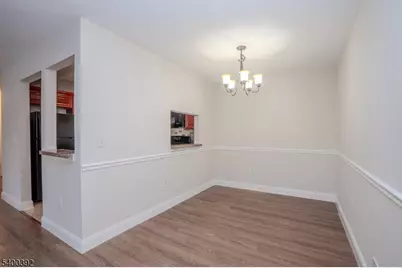 22 Amberly Ct, Franklin Township, NJ 08823 - Photo 9