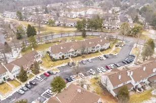 22 Amberly Ct, Franklin Township, NJ 08823 - Photo 27