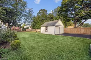 163 Stanton St, Rahway, NJ 07065 - Photo 37