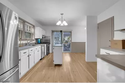 163 Stanton St, Rahway, NJ 07065 - Photo 27