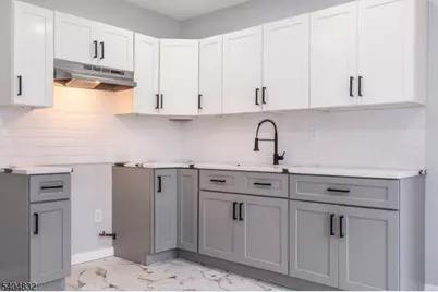 662 Mount Prospect Ave, Newark, NJ 07104 - Photo 3