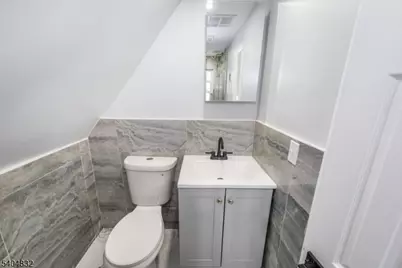 662 Mount Prospect Ave, Newark, NJ 07104 - Photo 13