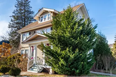 422 Valley Rd #1, Montclair, NJ 07043 - Photo 3