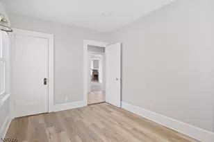 296 N Maple Ave, East Orange, NJ 07017 - Photo 17