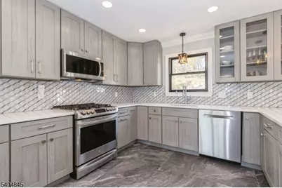 17 Rockaway Valley Rd, Montville Township, NJ 07005 - Photo 19