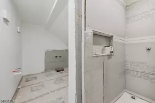 55 Roosevelt Ave, West Orange Township, NJ 07052 - Photo 33